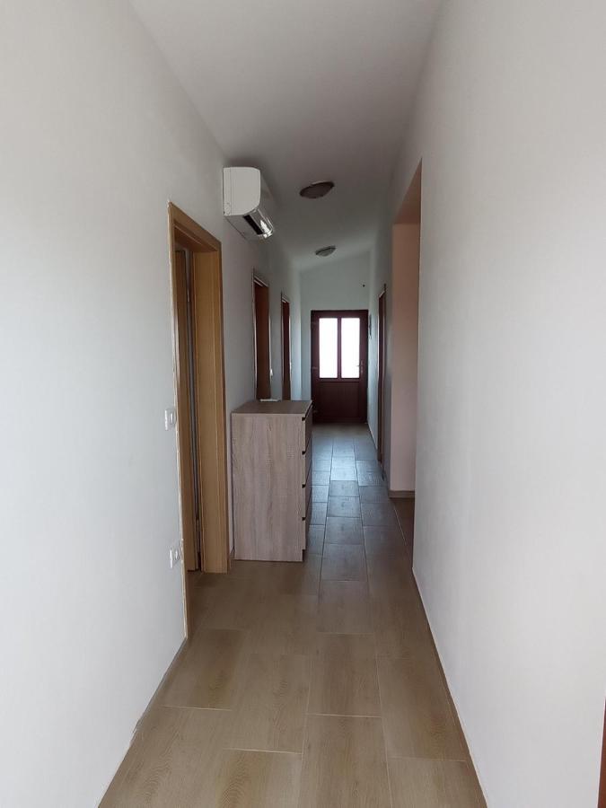 Nata Apartment